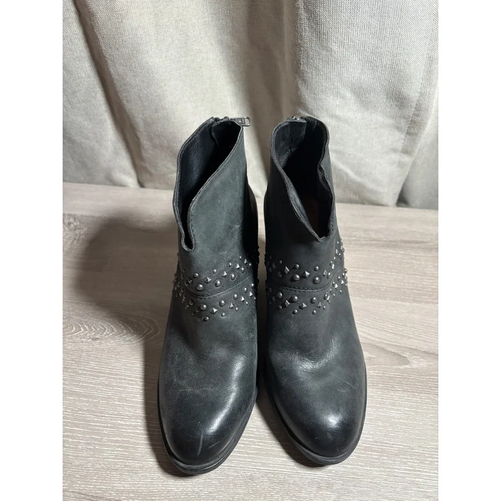 Lucky Brand 7M Black Studded Leather Ankle Boot Block Heel Booties Festival Moto